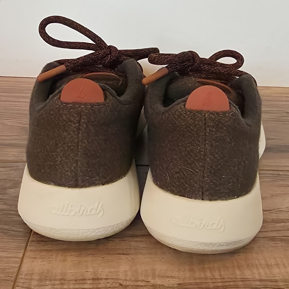Allbirds Brown Wool Runner Modern Minimalist Design Sneakers Size 7 - Picture 4 of 7